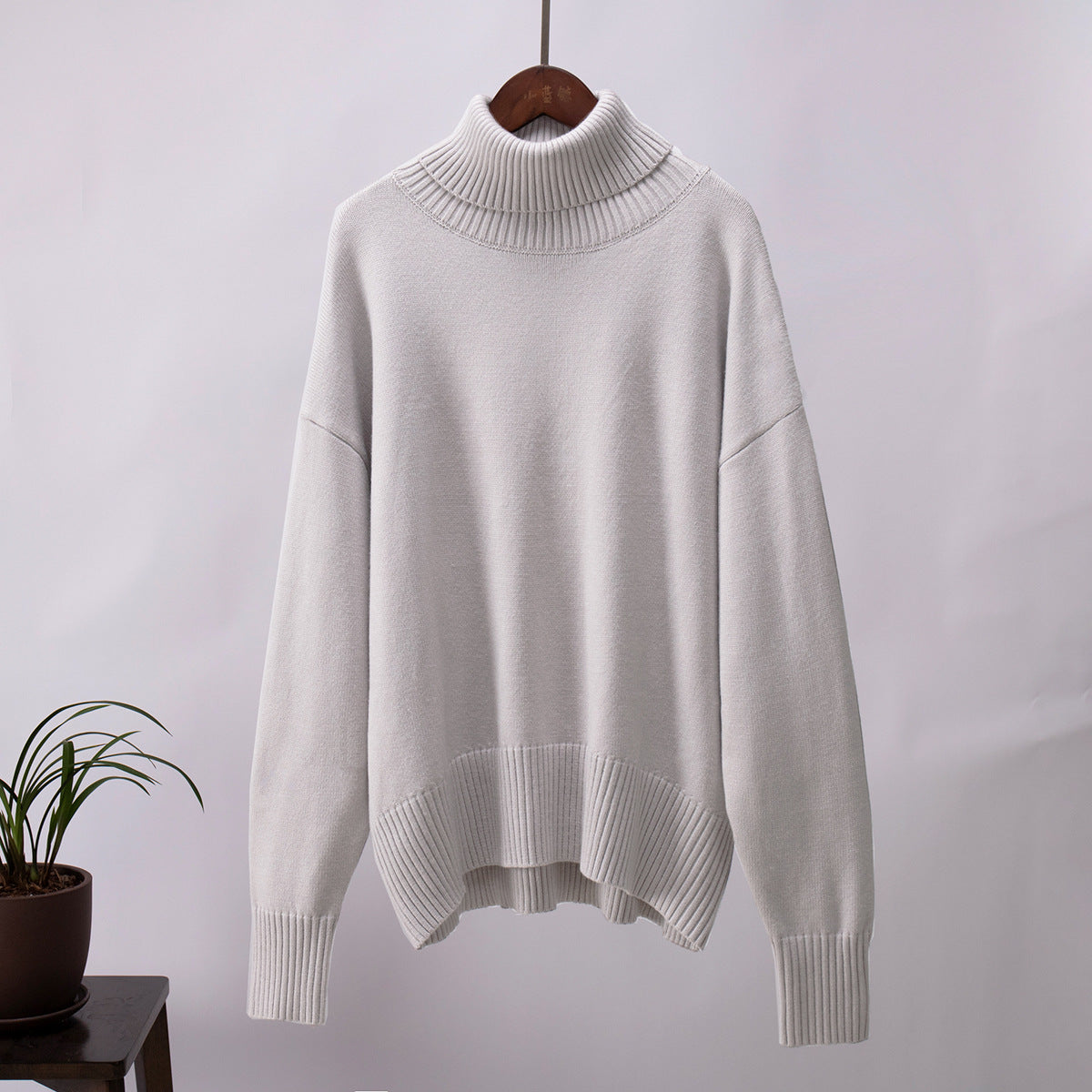 Women's Loose Knitted Pullover Sweater